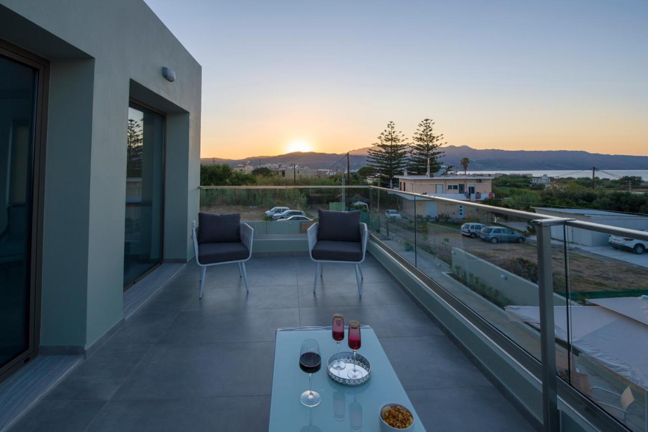 Incognito Creta Luxury Suites And More Κολυμβάρι Εξωτερικό φωτογραφία